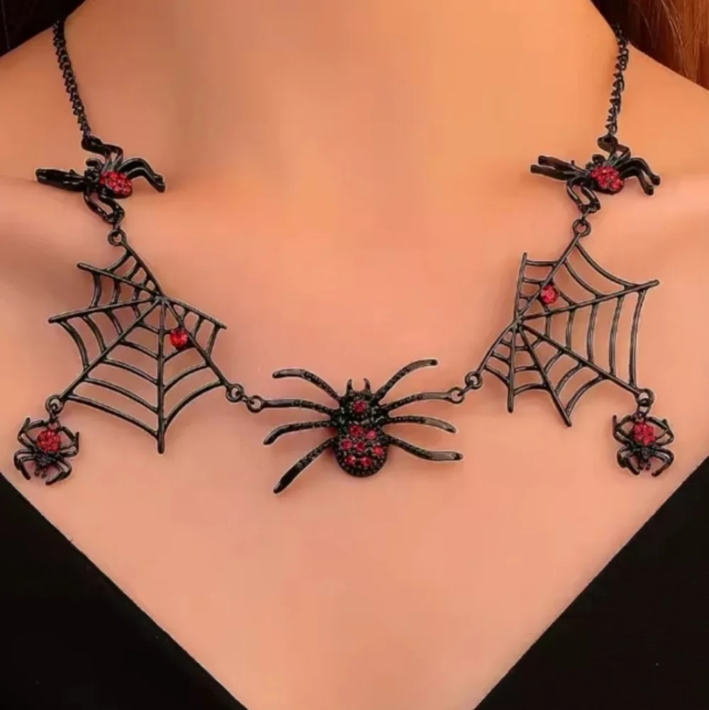 Halloween Party Black and Red Spider Web Necklace - Picture 6 of 6